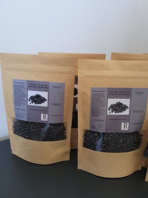 Poivre noir en grains de Penja